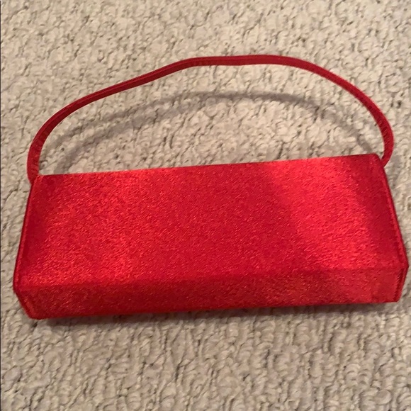 Red evening bag with rhinestone bow - Picture 3 of 8